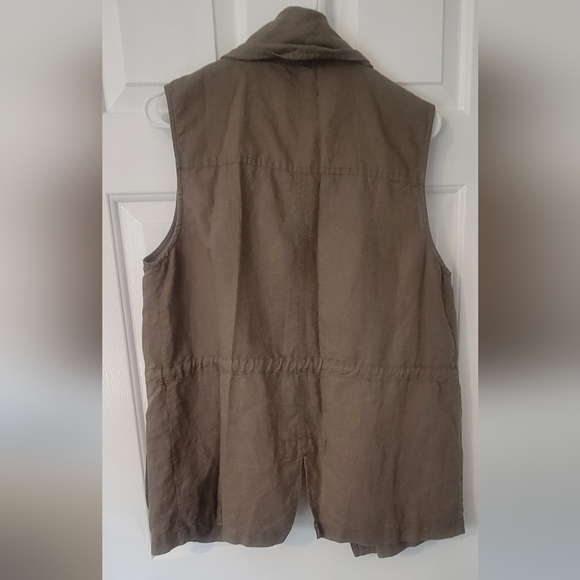 Linen vest - Picture 4 of 4